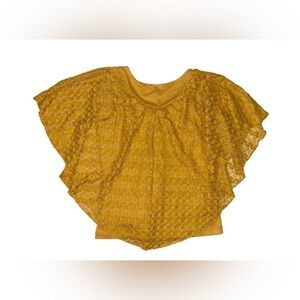 New Directions Petite Women’s PM Yellow Short Poncho Style Blouse